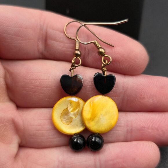 Copper Yellow Shell And Heart Stones Dangle Earrings A6319 - Picture 3 of 5